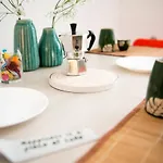 Sorelle Partenope Apartamento *